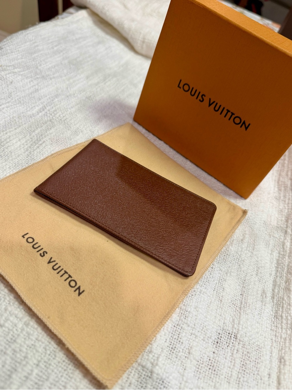Louis Vuitton Taiga Leather ID Holder